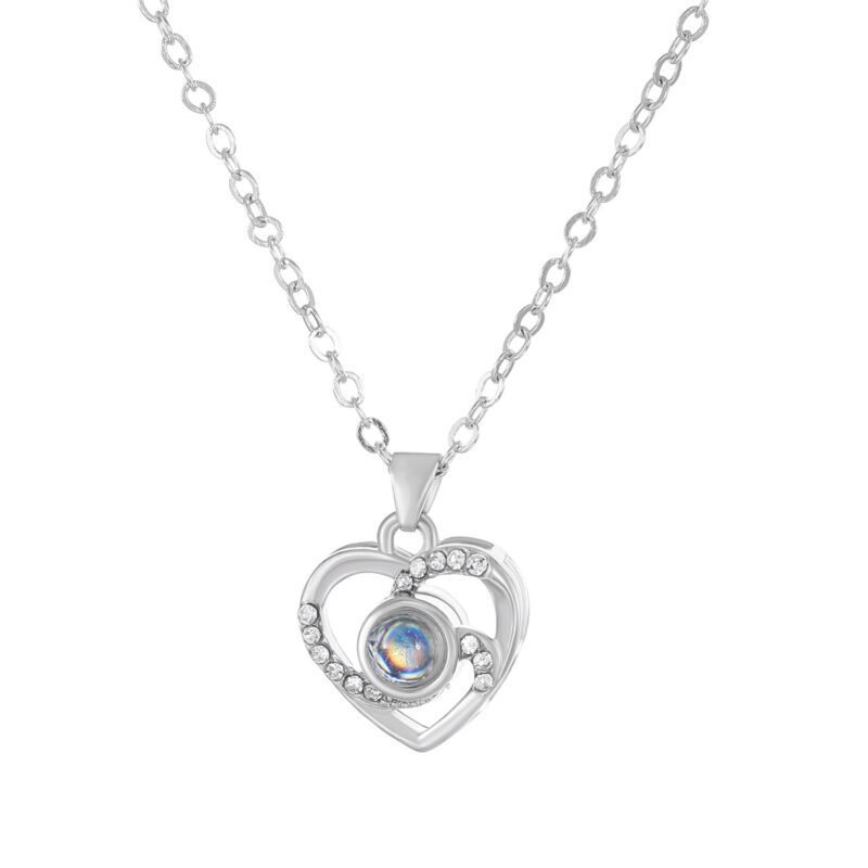 Diamond studded heart-shaped projection necklace - Image 7