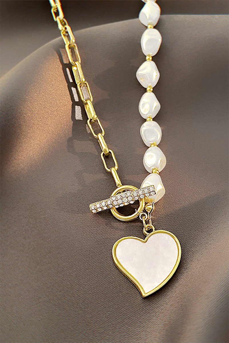 Gold Heart Shape Pendant Rhinestone Decor Pearl Chain Necklace - Image 5