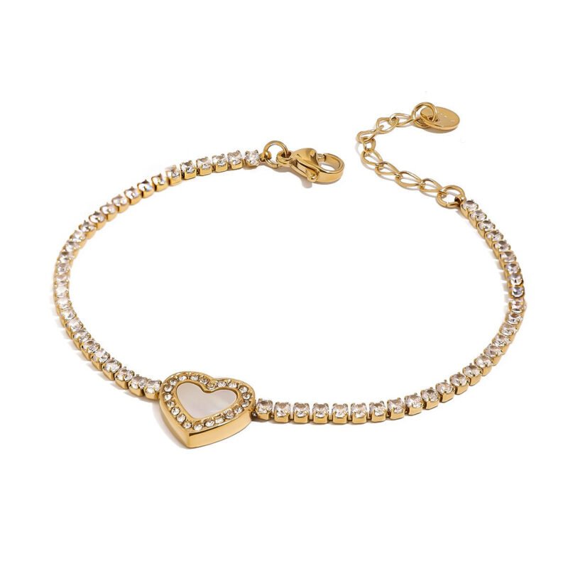 18K gold heart-shaped bracelet with diamond design, light luxury and noble - Image 5